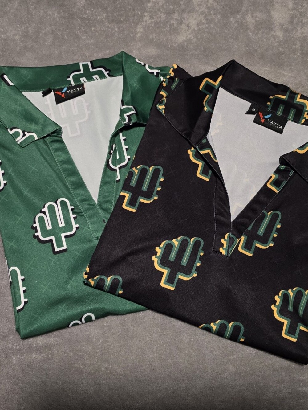 2 Yatta Golf Cactus Women's Polos